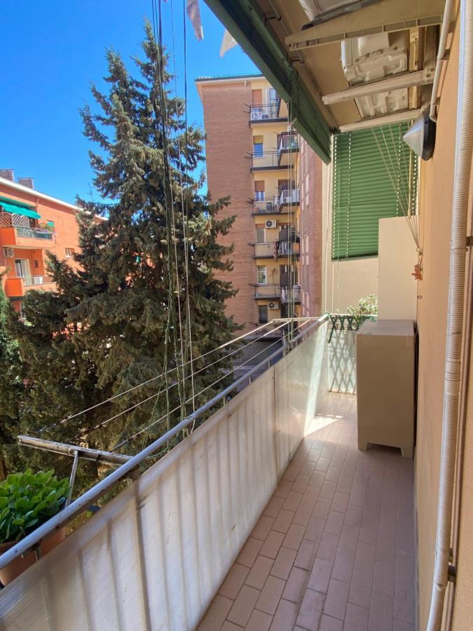 M.G. Home 2 A Un Passo Da Tutto Болонья Экстерьер фото