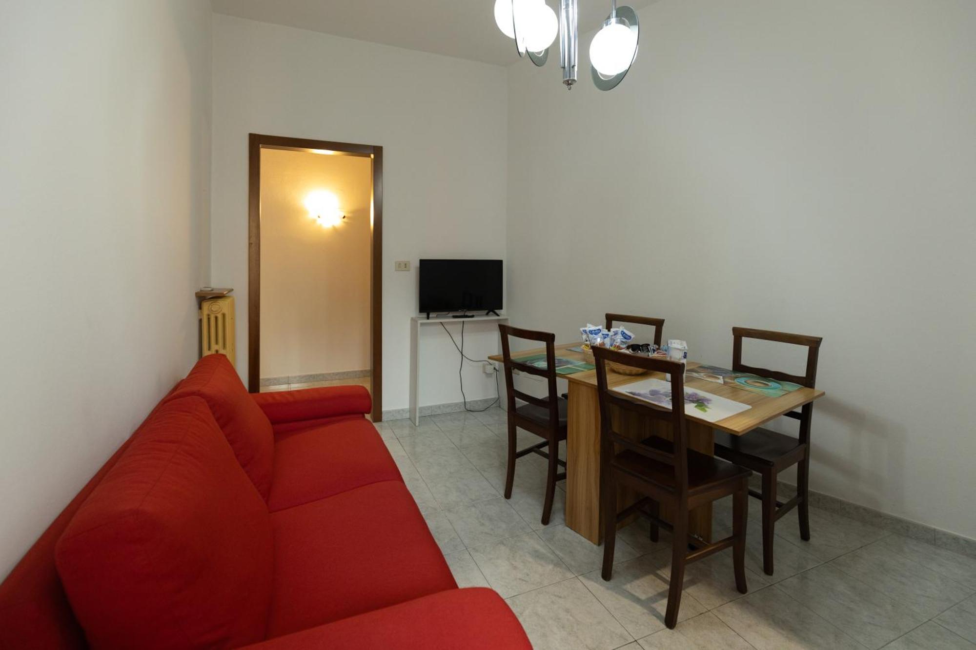 M.G. Home 2 A Un Passo Da Tutto Болонья Экстерьер фото